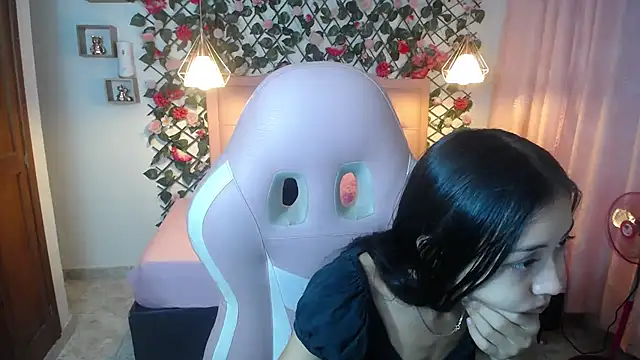 Snapshot of NathaliaSweet_11 chatting on 01-04-25, 02:14 NathaliaSweet 11 online show from 01-04-25, 02:14