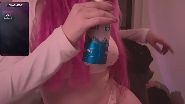 Snapshot of h2h0e chatting on 02-14-26, 09:55 h2h0e online show from 02-14-26, 09:55