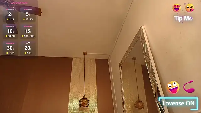 Snapshot of DannaDooll99 chatting on 12-22-25, 11:40 DannaDooll99 online show from 12-22-25, 11:40