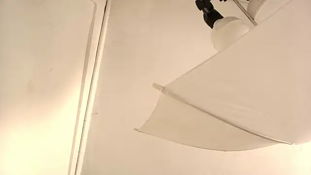 Snapshot of DannaDooll99 chatting on 01-05-26, 05:27 DannaDooll99 online show from 01-05-26, 05:27