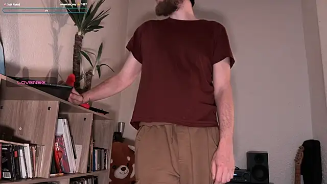 Snapshot of Anna_nnaaa chatting on 01-14-26, 10:47 Anna nnaaa online show from 01-14-26, 10:47