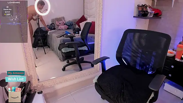 Mariana c1 online show from 05-25-26, 03:18
