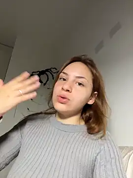 AgnesCampp online show from 10-28-25, 07:49