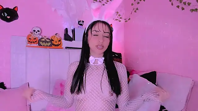 gabyye capprins online show from 10-26-25, 01:33