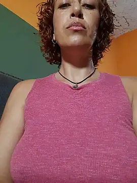 Snapshot of Mardul-ce chatting on 12-14-25, 03:56 Mardul-ce online show from 12-14-25, 03:56