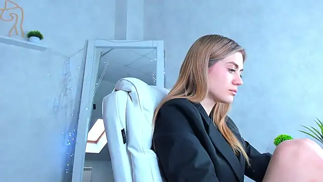 Cherry Price online show from 03-21-25, 05:21