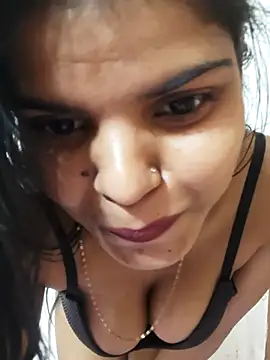 Snapshot of Sania-Love chatting on 02-17-25, 01:21 Sania-Love online show from 02-17-25, 01:21