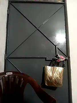 Snapshot of Sania-Love chatting on 02-20-25, 07:23 Sania-Love online show from 02-20-25, 07:23