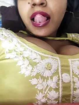 Snapshot of Sania-Love chatting on 02-20-25, 10:26 Sania-Love online show from 02-20-25, 10:26