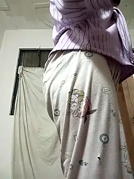 Snapshot of Sania-Love chatting on 02-27-25, 05:58 Sania-Love online show from 02-27-25, 05:58