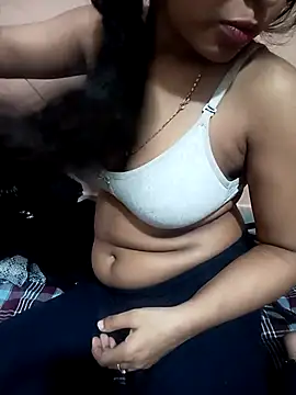 Snapshot of Sania-Love chatting on 03-11-25, 09:56 Sania-Love online show from 03-11-25, 09:56