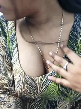 Snapshot of Sania-Love chatting on 03-15-25, 05:37 Sania-Love online show from 03-15-25, 05:37