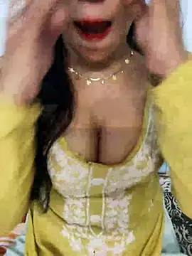 Snapshot of Sania-Love chatting on 09-20-25, 12:00 Sania-Love online show from 09-20-25, 12:00