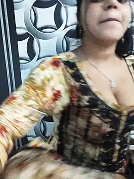 Snapshot of Sania-Love chatting on 10-24-25, 10:17 Sania-Love online show from 10-24-25, 10:17