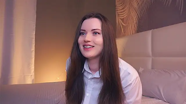 Snapshot of LoraDevon chatting on 01-25-25, 01:10 LoraDevon online show from 01-25-25, 01:10