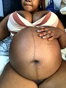 Snapshot of PervertPreggy chatting on 12-02-24, 03:03 PervertPreggy online show from 12-02-24, 03:03