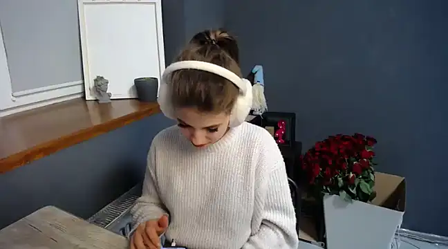 felicity gold online show from 02-17-25, 10:40