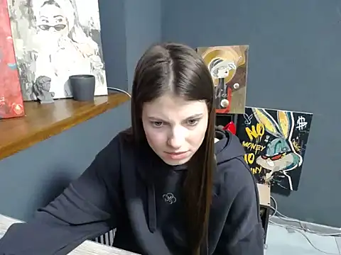 Snapshot of felicity_gold chatting on 02-27-26, 08:14 felicity gold online show from 02-27-26, 08:14