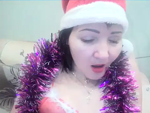 Snapshot of ClaireSunset chatting on 12-23-24, 08:36 ClaireSunset online show from 12-23-24, 08:36