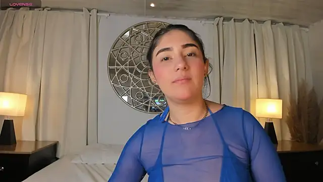 Snapshot of Belliinda_21 chatting on 03-18-25, 06:48 Belliinda 21 online show from 03-18-25, 06:48