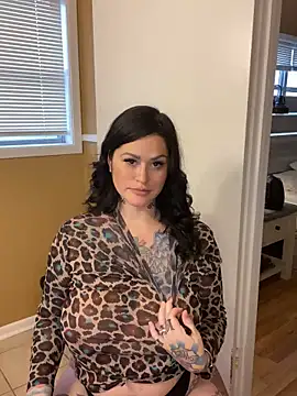 TexasTattooedHouseWife online show from 02-21-25, 06:48