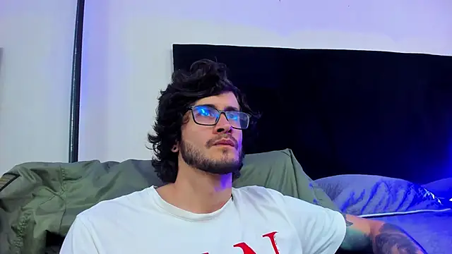 Loggan donnelly online show from 01-09-25, 08:22