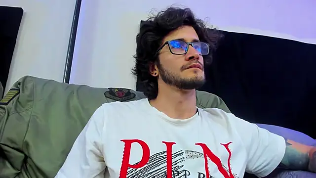 Loggan donnelly online show from 01-09-25, 11:24