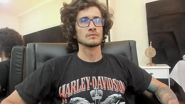 Loggan donnelly online show from 01-30-25, 02:16