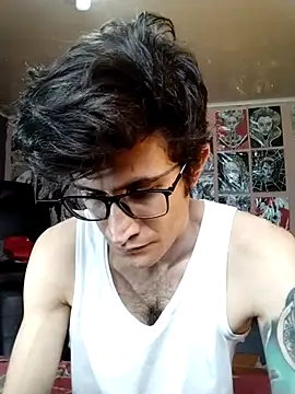 Loggan donnelly online show from 03-07-26, 08:06