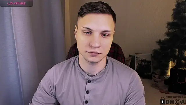 handsome guy01 online show from 01-09-26, 12:13