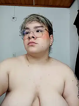 amalia love online show from 01-03-25, 09:15