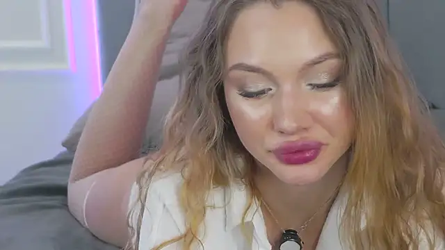 ViolaFlirt online show from 02-06-25, 10:37