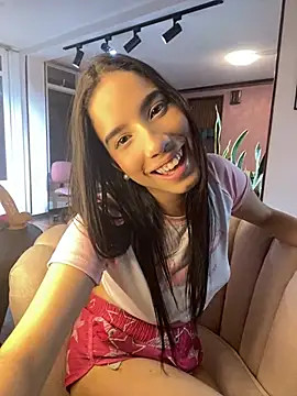 Snapshot of Praga_Pink chatting on 01-11-25, 01:16 Praga Pink online show from 01-11-25, 01:16