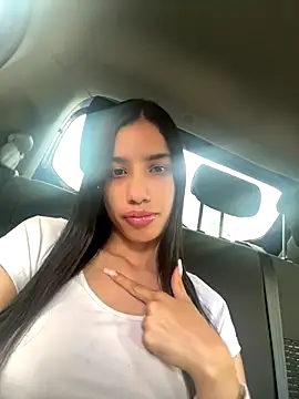 Snapshot of Praga_Pink chatting on 12-19-25, 06:37 Praga Pink online show from 12-19-25, 06:37