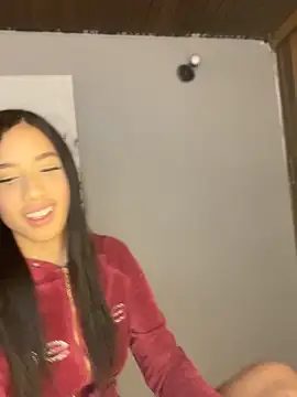 Snapshot of Praga_Pink chatting on 03-02-26, 11:11 Praga Pink online show from 03-02-26, 11:11