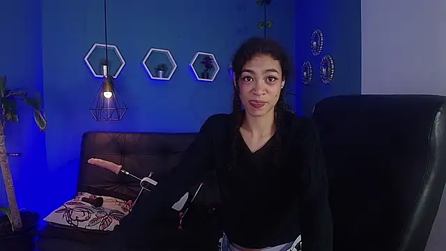 Snapshot of Aurora_ath chatting on 12-16-25, 09:14 Aurora ath online show from 12-16-25, 09:14