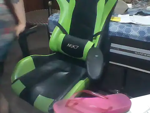 Snapshot of SOLESFETISHBR chatting on 09-22-25, 02:35 SOLESFETISHBR online show from 09-22-25, 02:35