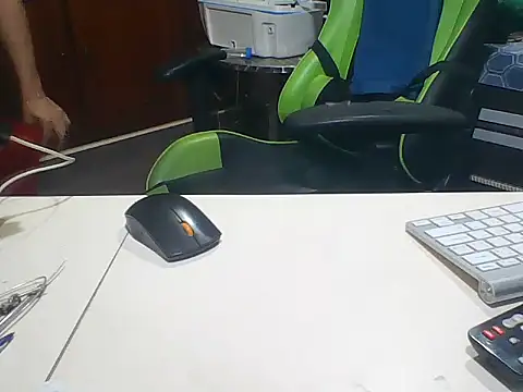 Snapshot of SOLESFETISHBR chatting on 11-20-25, 04:12 SOLESFETISHBR online show from 11-20-25, 04:12