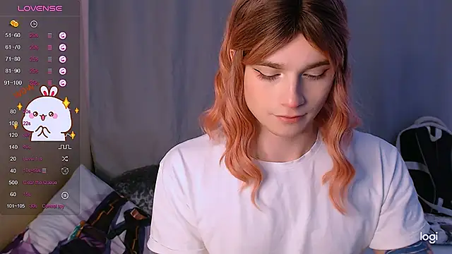 Snapshot of Alice_Hells chatting on 01-30-25, 10:08 Alice Hells online show from 01-30-25, 10:08