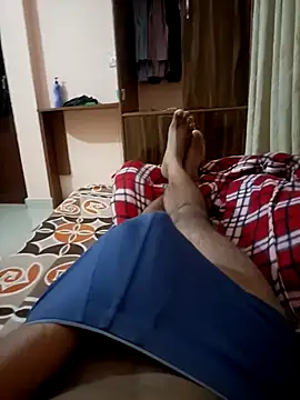 Snapshot of RRahullove69 chatting on 10-17-25, 10:56 RRahullove69 online show from 10-17-25, 10:56