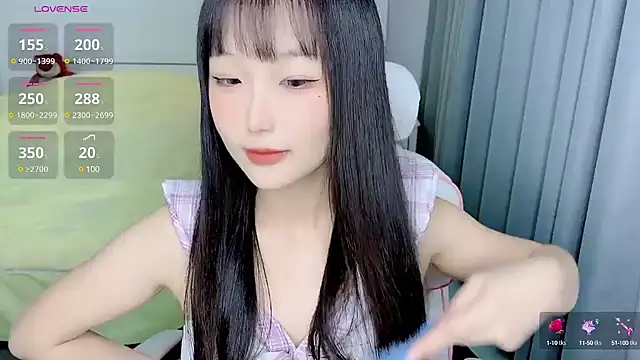 Snapshot of -Wendy__ chatting on 01-16-25, 03:35 -Wendy online show from 01-16-25, 03:35