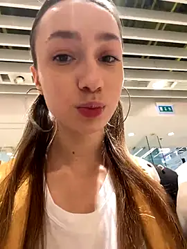 Lia  Love online show from 12-03-24, 01:21