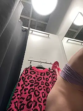 Lia  Love online show from 12-27-24, 03:15