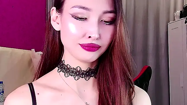 honey yani online show from 12-26-24, 03:42