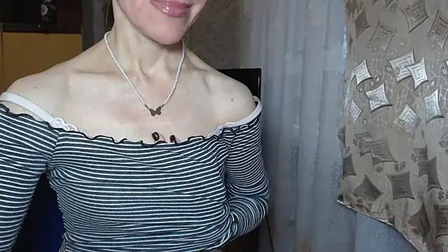 Snapshot of Pepper_mur chatting on 11-24-25, 06:13 Pepper mur online show from 11-24-25, 06:13