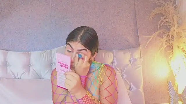 GABYTAYLOR  online show from 04-16-26, 01:34