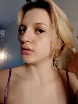 Snapshot of ShySonya chatting on 12-01-24, 07:36 ShySonya online show from 12-01-24, 07:36