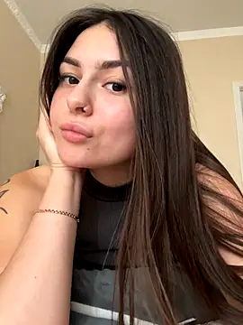 Snapshot of ShySonya chatting on 09-11-25, 09:53 ShySonya online show from 09-11-25, 09:53