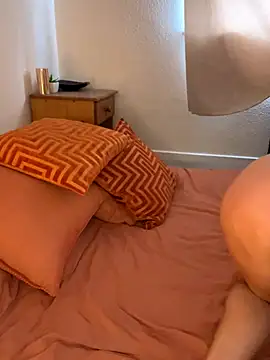 SweetSolez online show from 09-18-25, 12:07