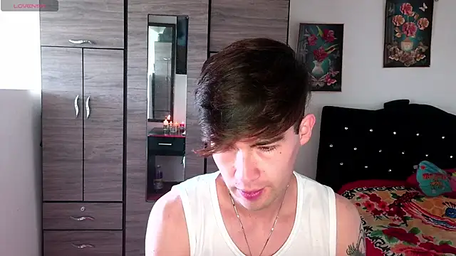 samael1107 online show from 04-12-26, 04:56